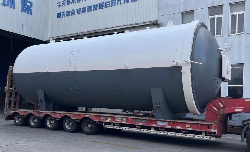 3.35×8m玻璃釜正在發(fā)貨途中#玻璃釜#裝車出貨#現(xiàn)場(chǎng)實(shí)拍